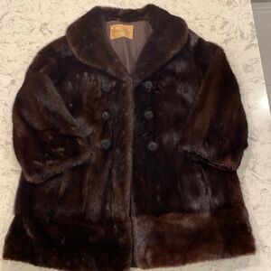 Ladies 3/4 Sleeve Fur Coat